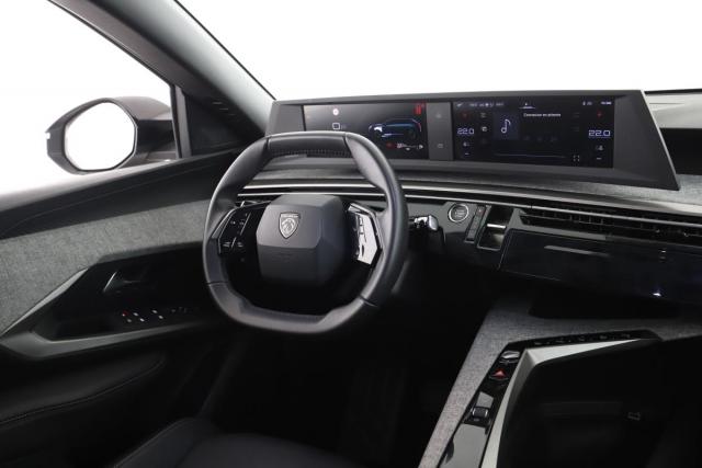 Peugeot 5008 image 8