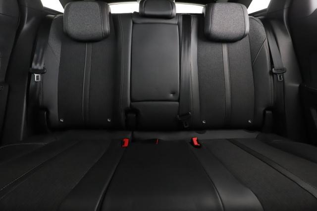 Peugeot 3008 image 5