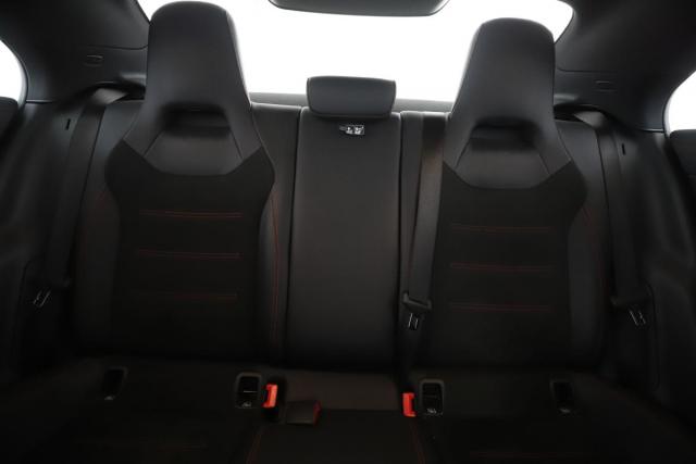 Mercedes Benz Cla image 1