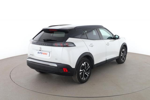 Peugeot 2008 image 9