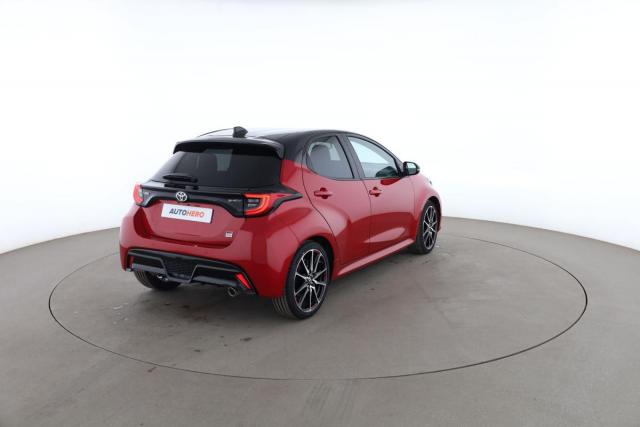 Toyota Yaris image 6