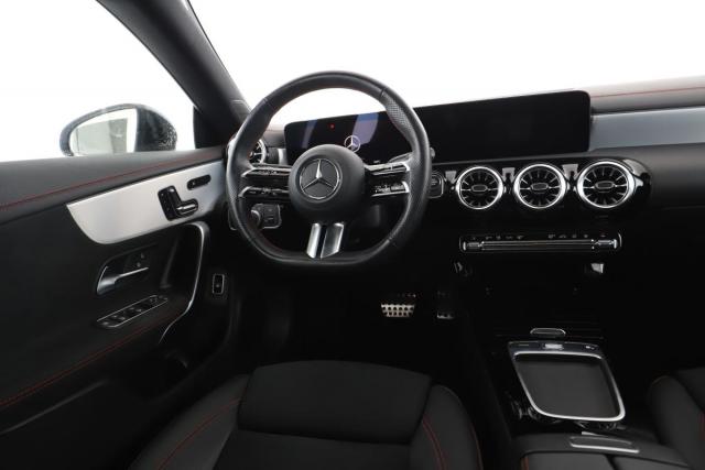Mercedes Benz Cla Shooting Brake image 5
