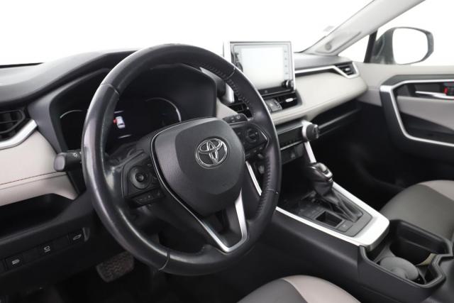 Toyota Rav4 image 7