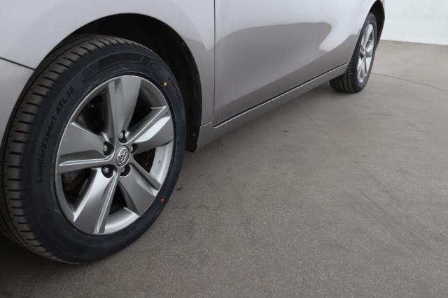 Toyota Verso image 8
