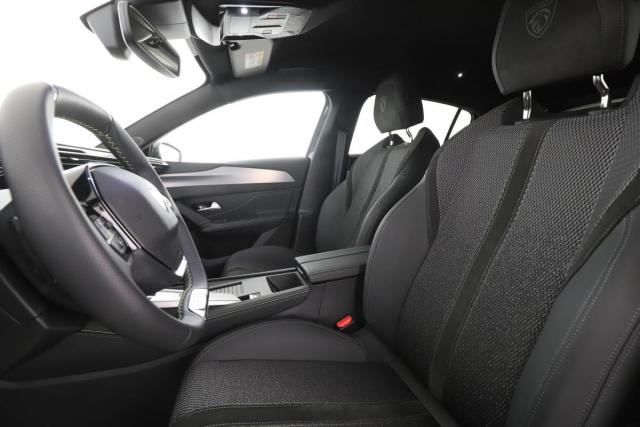 Peugeot 308 image 7