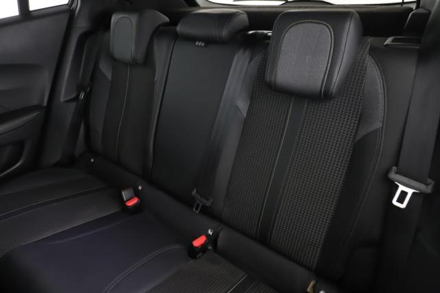 Citroen C4 image 8