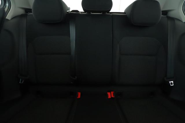 Skoda Fabia image 8