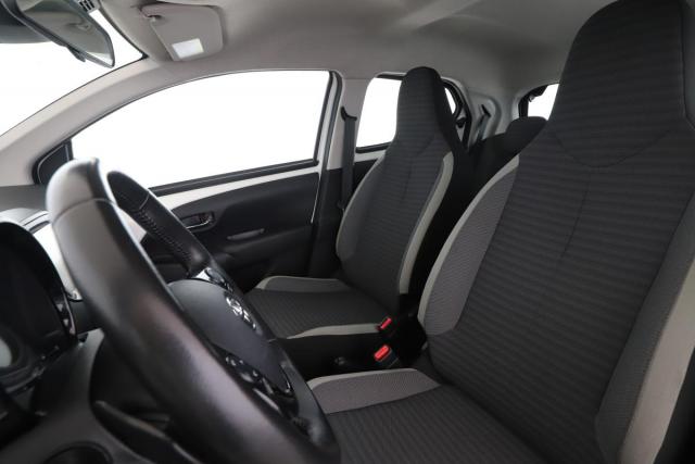 Toyota Aygo image 5
