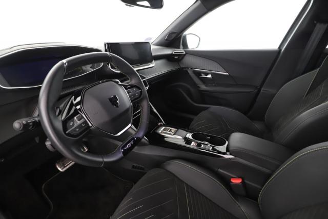 Peugeot 2008 image 4