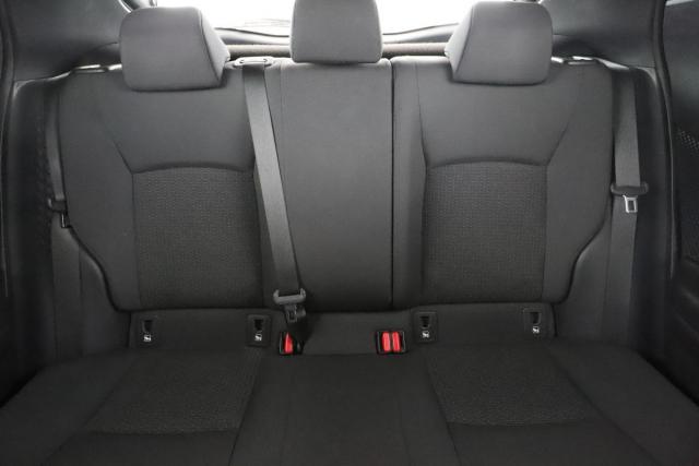 Toyota C-Hr image 5