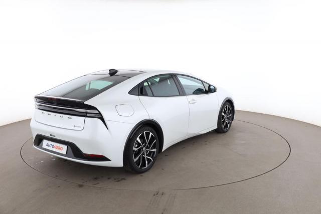 Toyota Prius image 4