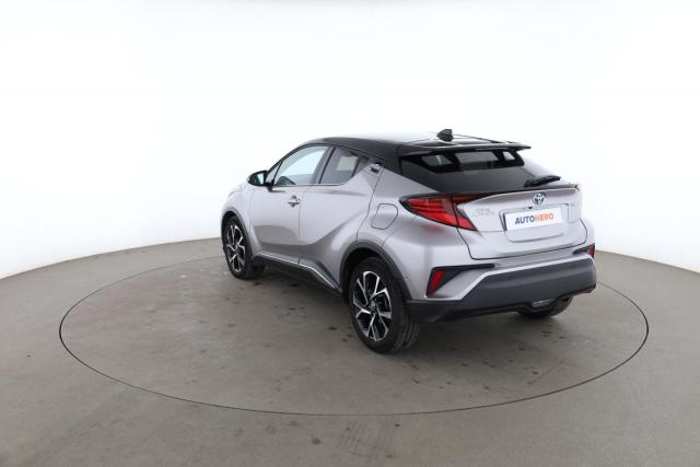 Toyota C-Hr image 9