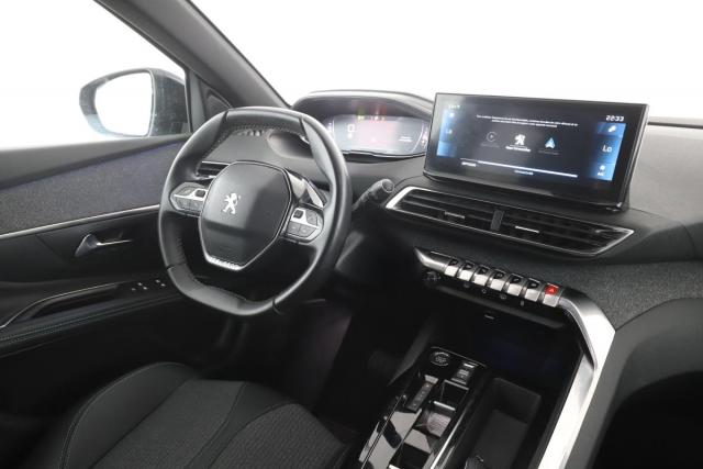 Peugeot 5008 image 1