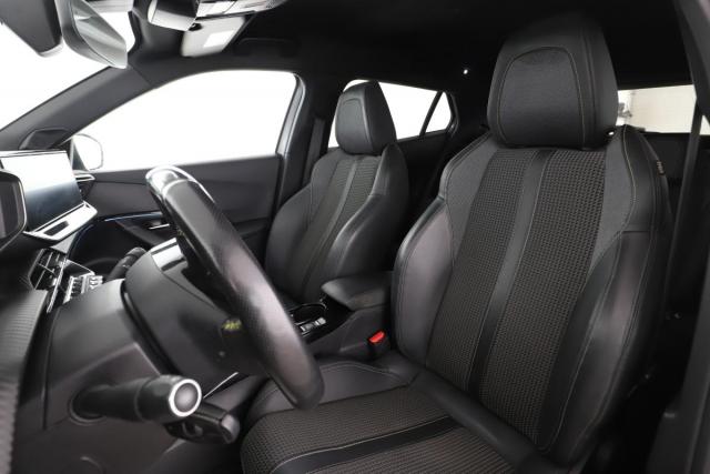 Peugeot 2008 image 5