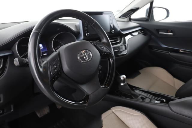 Toyota C-Hr image 4