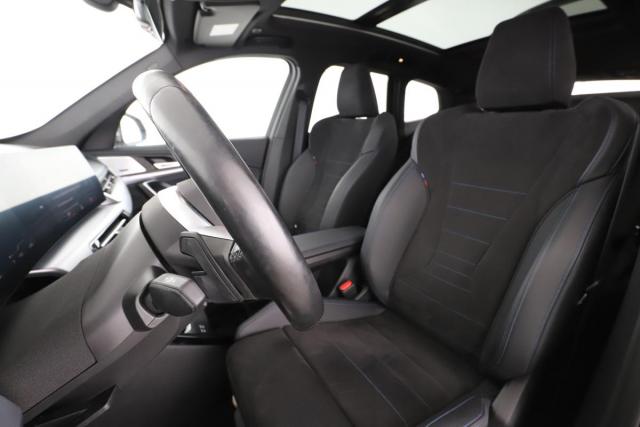 Bmw Ix1 image 1