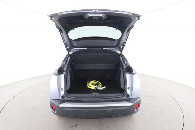Peugeot 2008 image 6
