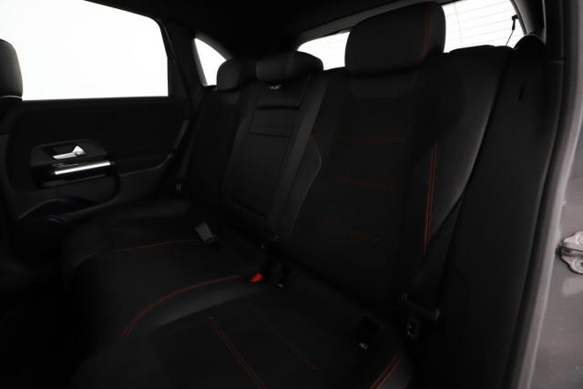 Mercedes Benz Classe B image 9