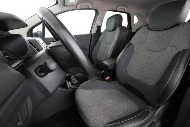 Renault Captur image 1