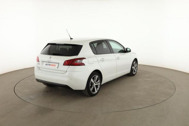 Peugeot 308 image 5