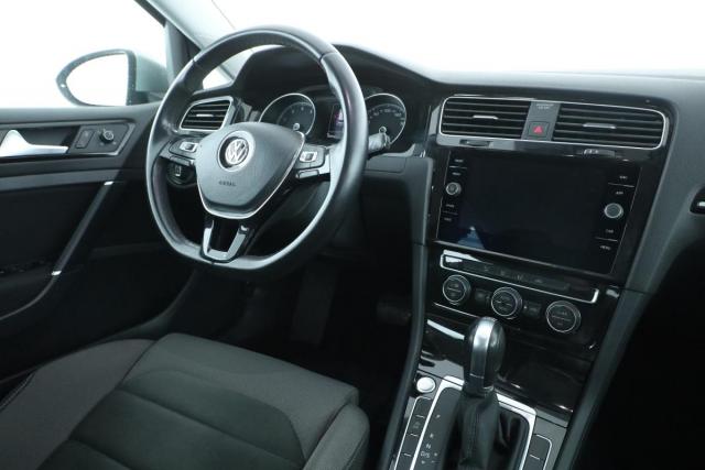 Volkswagen Golf image 1