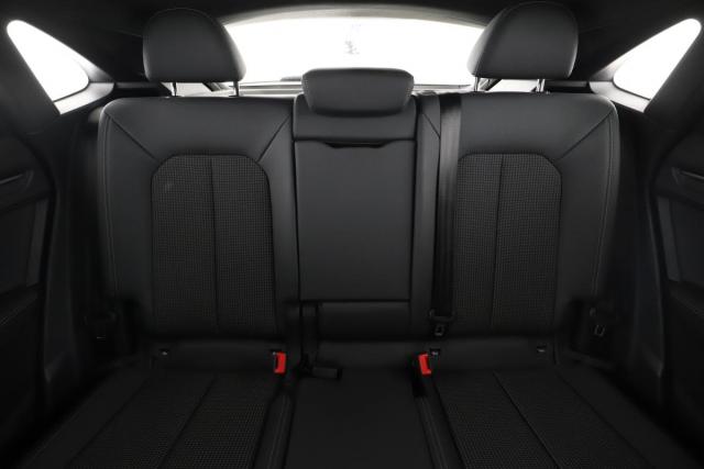 Audi Q3 Sportback image 9