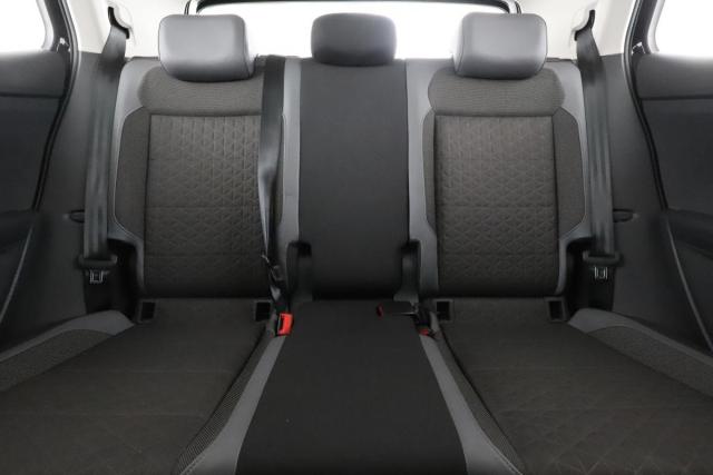 Volkswagen T-Cross image 3