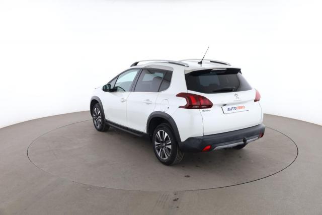 Peugeot 2008 image 1