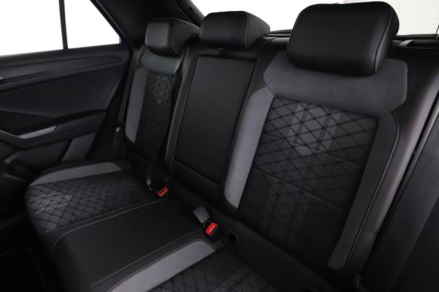 Volkswagen T-Roc image 1