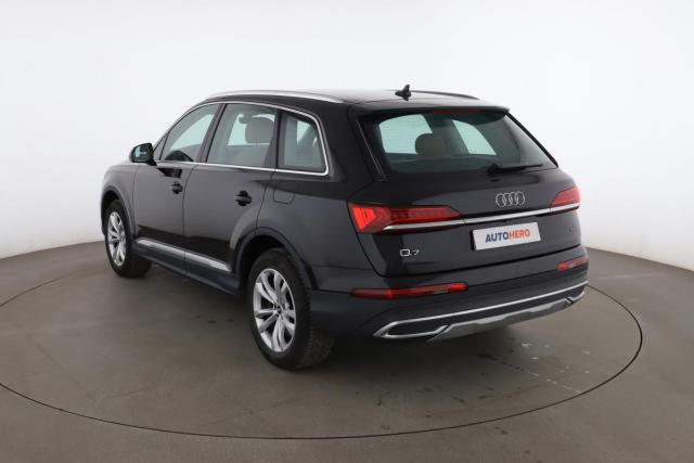 Audi Q7 image 1