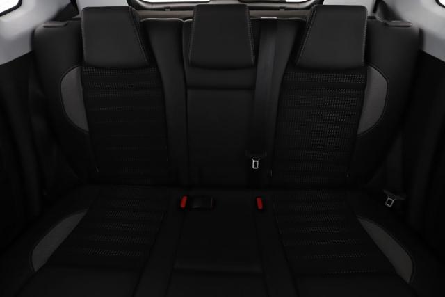 Peugeot 2008 image 6