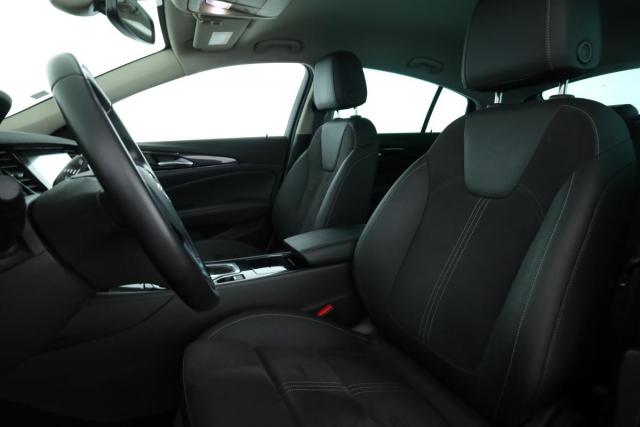 Opel Insignia image 9