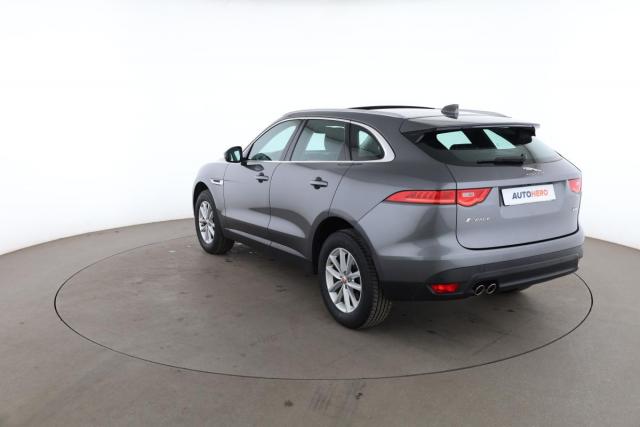 Jaguar F-Pace image 2