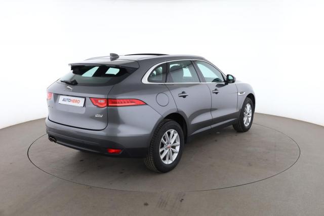 Jaguar F-Pace image 3
