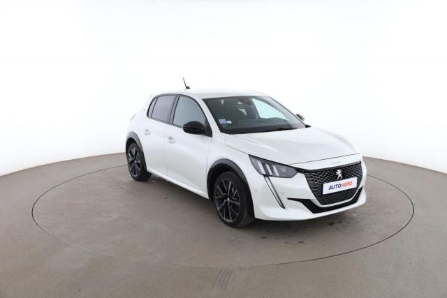Peugeot 208 image 5