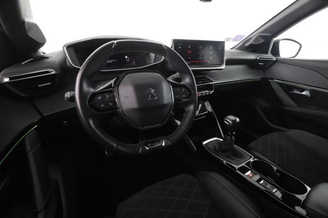 Peugeot 208 image 3