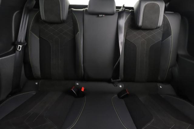 Peugeot 208 image 2