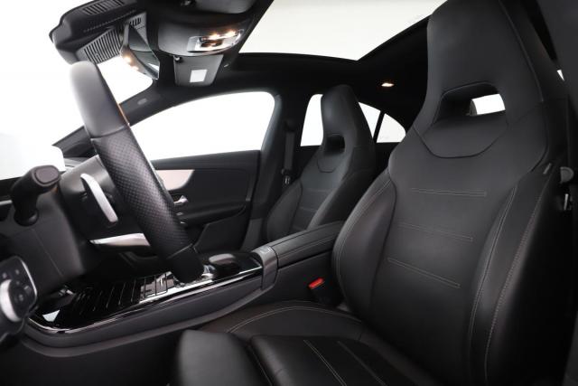 Mercedes Benz Cla image 3