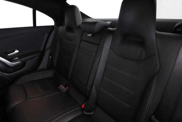 Mercedes Benz Cla image 4