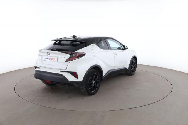 Toyota C-Hr image 3