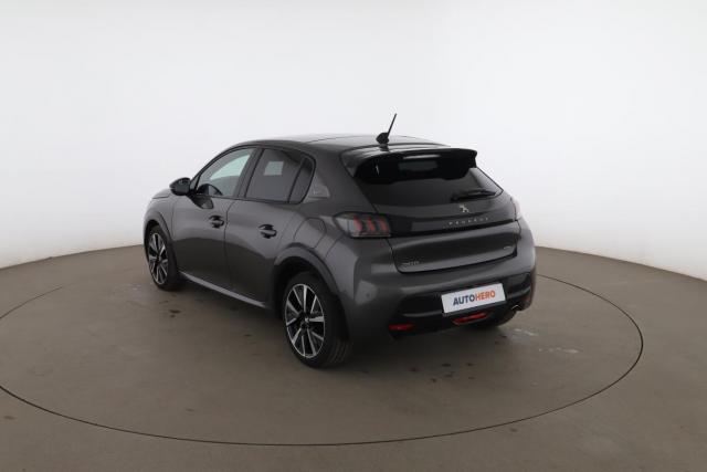 Peugeot 208 image 6