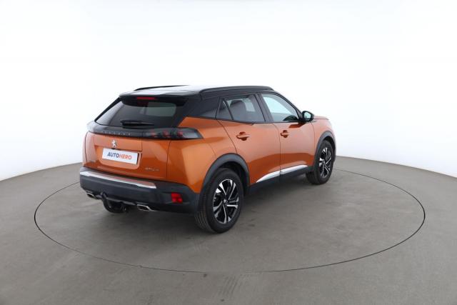Peugeot 2008 image 8