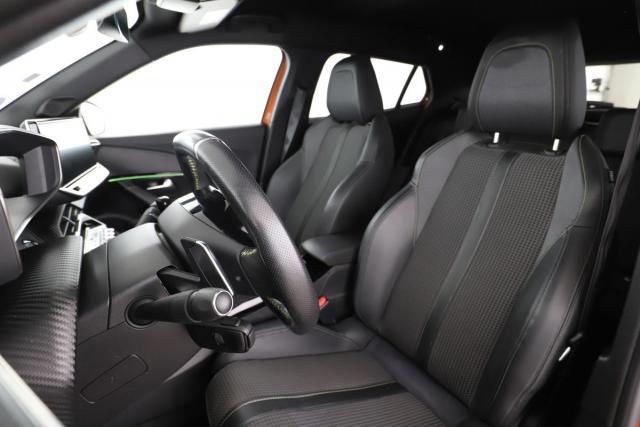 Peugeot 2008 image 5
