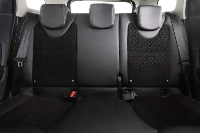 Renault Clio Estate image 1