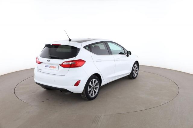 Ford Fiesta image 7