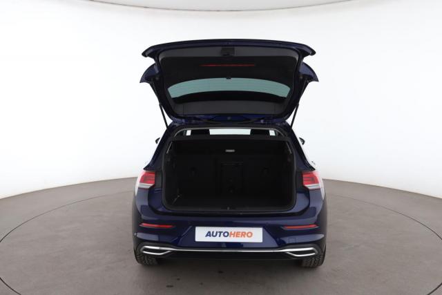 Volkswagen Golf image 4