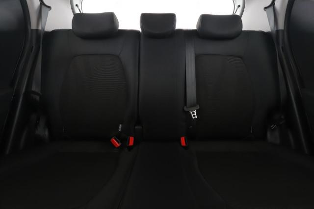 Hyundai I10 image 9
