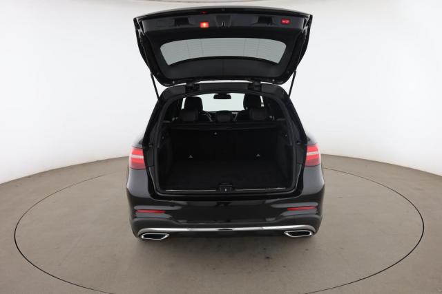 Mercedes Benz Glc image 2