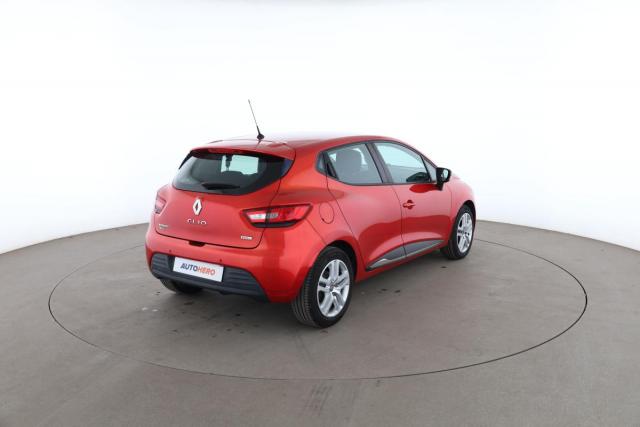 Renault Clio image 2