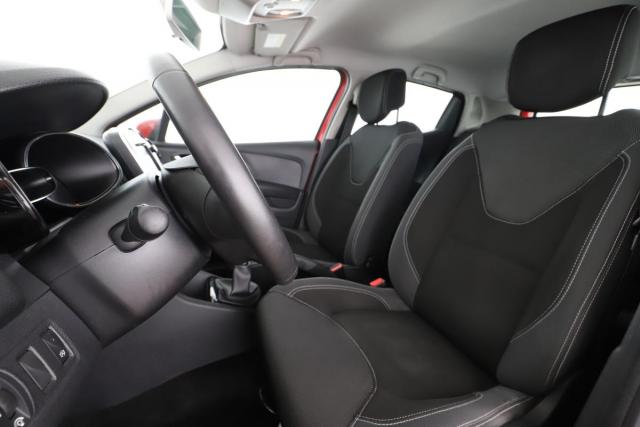 Renault Clio image 8